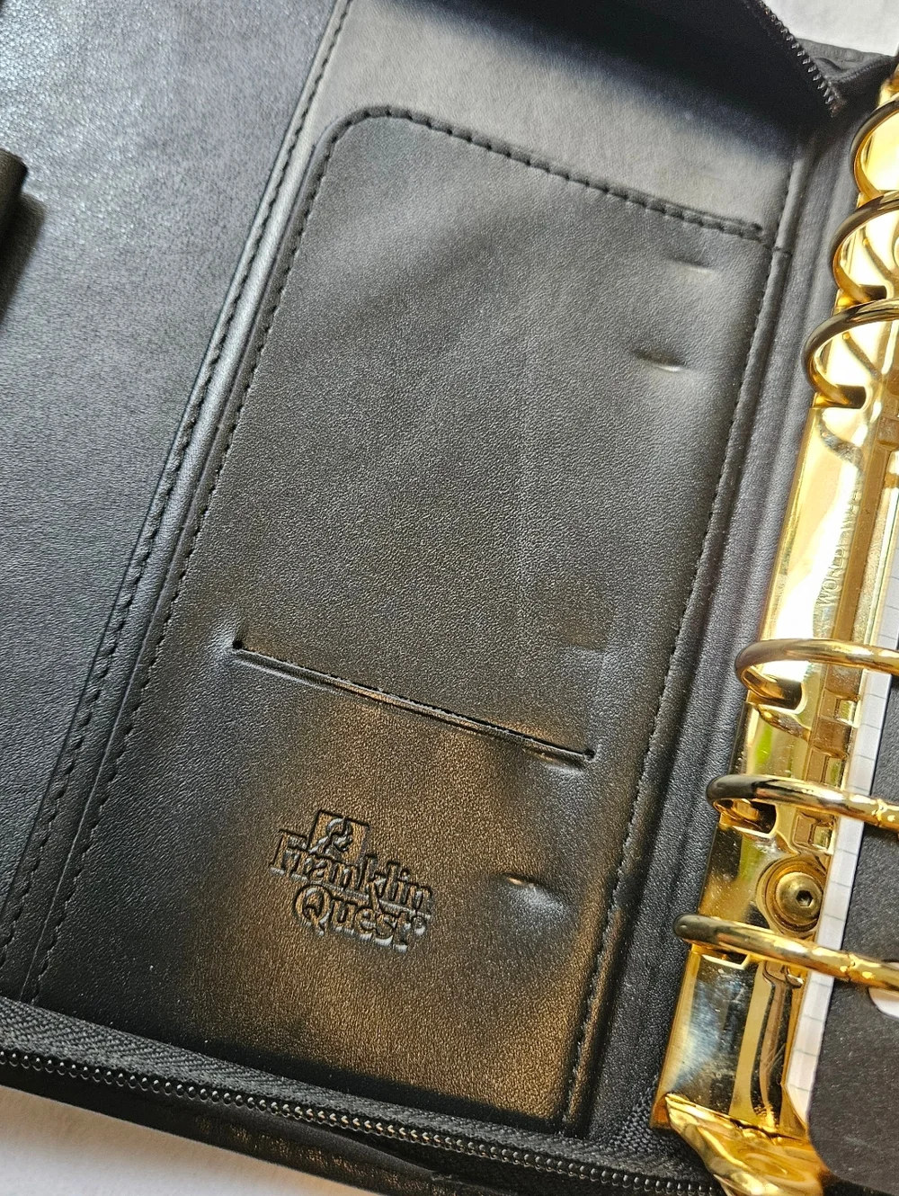 Franklin Quest Bkack Full Grain Leather Zip Around 6 Ring Planner Binder